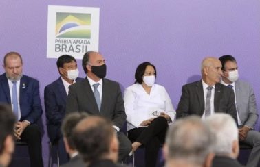 ‘Faltou algo muito importante que é a data’, diz governadora do RN sobre plano nacional de vacinação contra a Covid-19