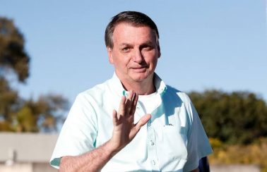 Se Brasil não tiver voto impresso em 2022, vamos ter problema pior que os EUA, diz Bolsonaro
