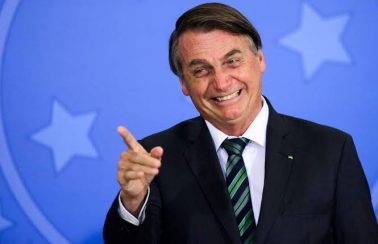Governo Bolsonaro gasta R$ 1,8 bilhão em alimentos; R$ 15 milhões apenas com leite condensado