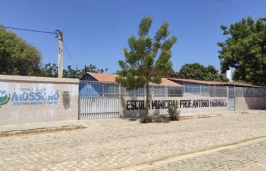 Secretaria de Educação diz que ainda falta estrutura em escolas e adia retomada de aulas da rede municipal para março em Mossoró-RN