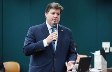 PT e PCdoB pedem, mas PSOL não aceita entrar no bloco de Baleia Rossi