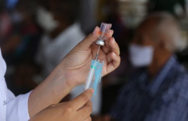 Prefeitura passa a divulgar quantidade de vacinados em Aracaju; acesse lista