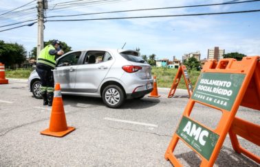 Secretaria de saúde do Ceará descarta lockdown durante o Carnaval, mas planeja barreiras sanitárias