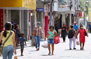 Comércio de rua do Recife e da Região Metropolitana funcionará normalmente no Carnaval