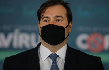 “ACM Neto entregou a nossa cabeça numa bandeja para o Planalto“, dispara Rodrigo Maia