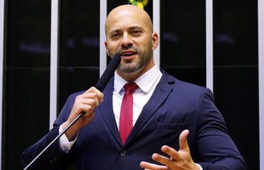 Líder do governo prevê derrota de Silveira e diz que Planalto não trabalhou pelo deputado