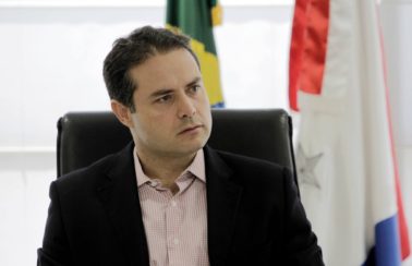 Governo de Alagoas anuncia redução no recebimento de doses de vacina contra Covid