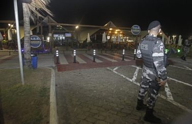 Com aumento de internações em UTI por Covid-19, Bahia amplia horário do toque de recolher e endurece medidas
