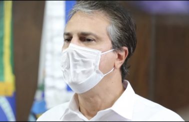 Governador do Ceará diz que não vai se encontrar com Bolsonaro devido ao risco de aglomeração