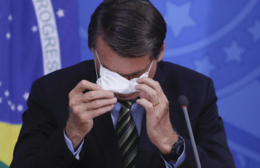 Bolsonaro sobre lockdown por falta de UTIs: “Saúde sempre teve seus problemas”