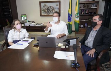 Camilo Santana anuncia medidas de apoio aos setores de restaurantes e bares do Ceará