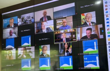 Governadores querem pacto nacional para vacinar 7 em cada 10 brasileiros até julho