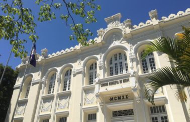 Câmara do Recife aprova projeto para a Prefeitura adquirir vacinas por meio do Consórcio