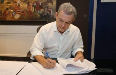 Prefeito de Fortaleza, José Sarto, envia Projetos de Lei à Câmara com pacotes de ações para auxílios emergenciais