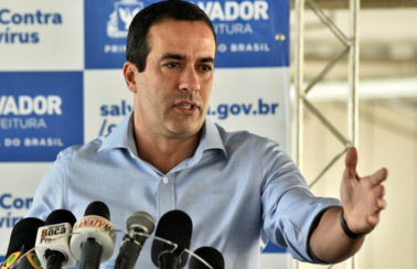 Bruno Reis anuncia que idosos a partir de 73 anos começarão a ser vacinados na sexta (19) em Salvador