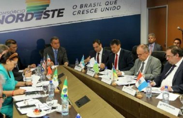 Governadores do Nordeste assinam repúdio contra ação de Bolsonaro no STF: “Somos a favor da vida”