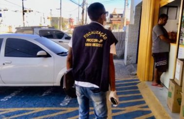 Mais de 30 lojas são notificadas por descumprirem o decreto em João Pessoa