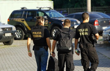Polícia Federal fecha laboratório de falsificação de cédulas no Ceará
