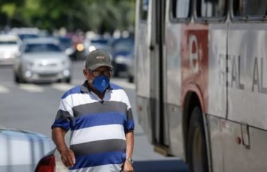 Deputados aprovam projeto de lei que torna obrigatório uso de máscara em Alagoas