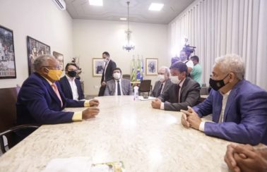 Prefeito decide não antecipar feriado em Teresina, contrariando pedido do Governo do Piauí
