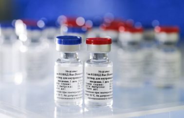 Anvisa concede certificados às farmacêuticas da Janssem e Sputnik V