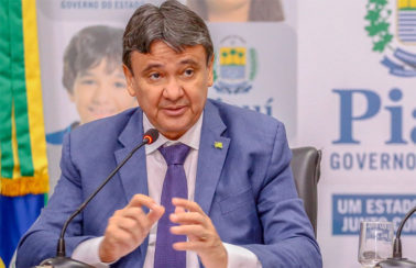 Wellington Dias assina decreto que torna segurança e educação atividades essenciais no Piauí