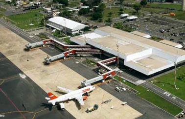 Governo arrecada R$ 3,3 bilhões com leilão de 22 aeroportos