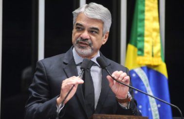 “Acho que vai dar frutos”, diz senador Humberto Costa sobre possível aliança do PT com PSB