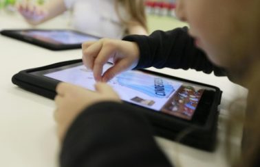 Alunos da Ufal contemplados com chips de internet para aulas online terão benefício até dezembro