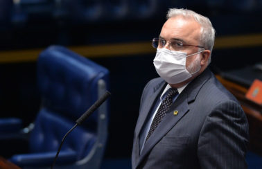 Não é papel do Senado investigar governadores e prefeitos, diz senador potiguar sobre CPI