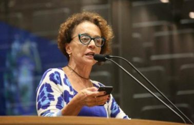 Parlamentares pernambucanos repudiam conduta de Jair Bolsonaro na pandemia