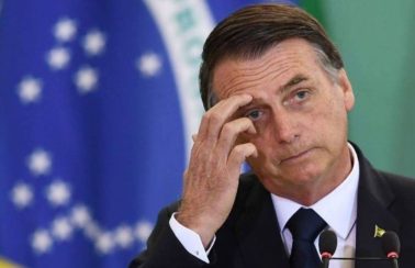 Oposição planeja “superpedido” de impeachment de Bolsonaro
