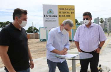 Sarto assina Ordem de Serviço para início das obras da Feirinha de Artesanatos da Av. Beira-Mar, em Fortaleza