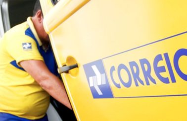 Câmara aprova urgência para projeto que permite privatização dos Correios
