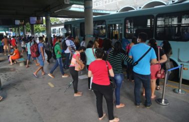 Circulação da frota extra de 200 ônibus em Fortaleza é prorrogada, anuncia Sarto