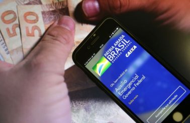 Operação da PF no Ceará mira grupos criminosos que fraudam auxílio emergencial