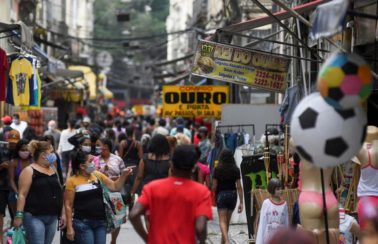 Fiocruz: Mortes de jovens entre 20 a 29 anos subiram 1.081% desde janeiro