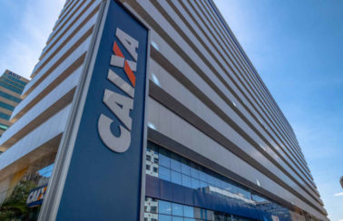 Funcionários da Caixa anunciam greve em todo o país a partir de terça-feira (27)