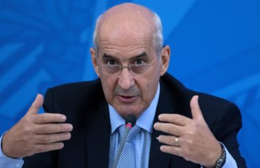 Ramos diz que tomou vacina contra Covid ‘escondido’ e que não iria se ‘contrapor’ a ciência
