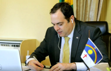 Paulo Câmara sanciona lei que regulamenta atividades religiosas em Pernambuco