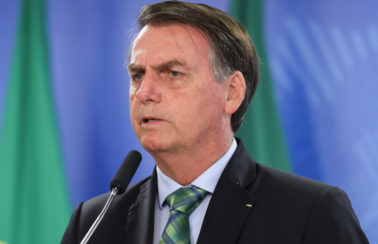Bolsonaro: não temo absolutamente nada, só Deus me tira daqui