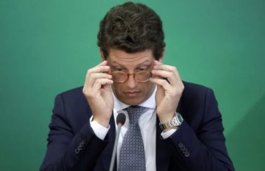 Moraes cita ‘movimentação extremamente atípica’ em escritório do qual Salles é sócio ao quebrar sigilo do ministro do Meio Ambiente