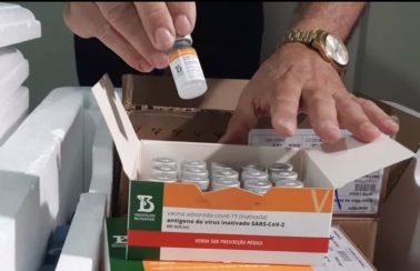 Natal pede mais 5 mil vacinas CoronaVac à Secretaria de Saúde do RN para concluir imunização de pessoas com 2ª dose