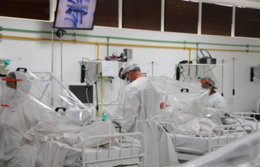 Pernambuco completa três meses seguidos com ocupação de leitos de UTI acima de 90%, mesmo com 720 novas vagas