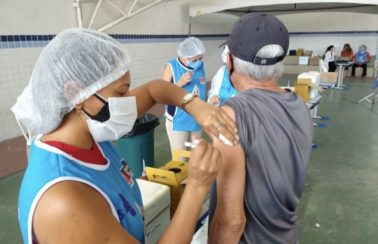 Vacinação em João Pessoa é suspensa no fim de semana por causa de concurso da saúde