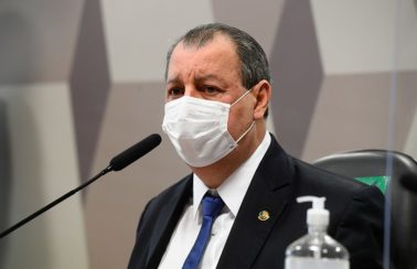 CPI da Covid ameaça recorrer à polícia para Carlos Wizard depor na quinta-feira