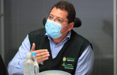 Ex-secretário relata ‘ênfase’ de Mayra Pinheiro por tratamento com drogas sem eficácia às vésperas do colapso em Manaus