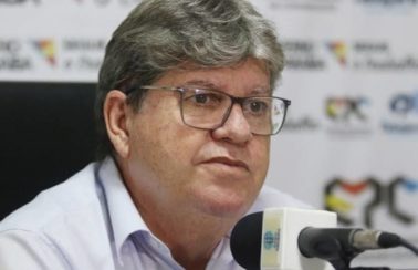 Paraíba vai fazer compra direta de 81 mil doses da Sputnik V, diz governador