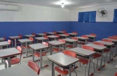 Aulas da rede pública estadual devem ser retomadas no segundo semestre, na PB, diz secretário