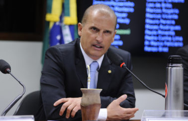 CPI da Covid deve convocar Onyx Lorenzoni, dizem senadores